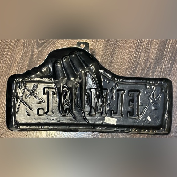 Elm St. Sign plastic - Picture 2 of 2